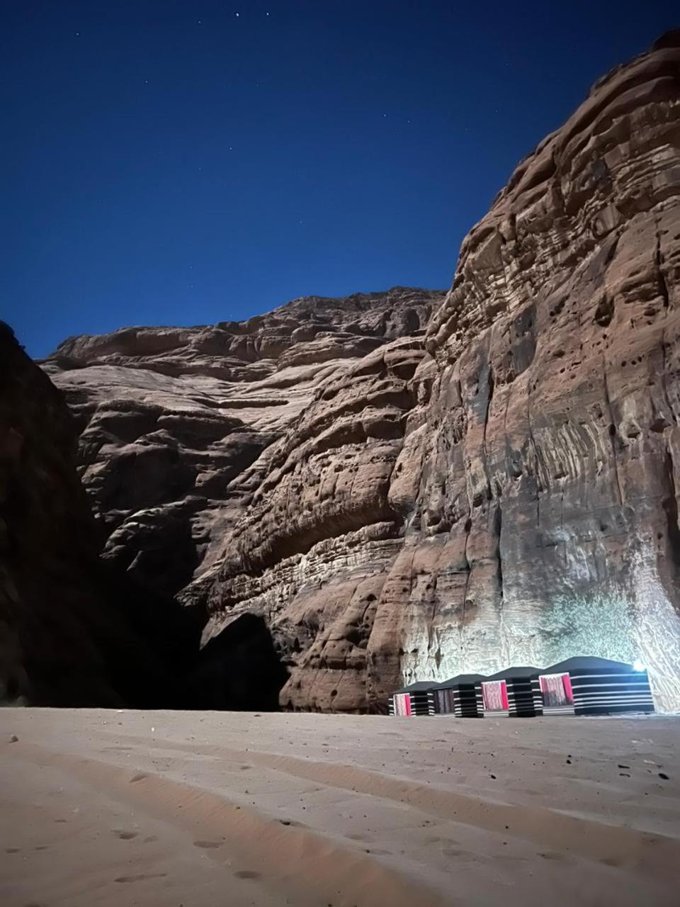 Luxury tent Shahrazad Desert, Wadi